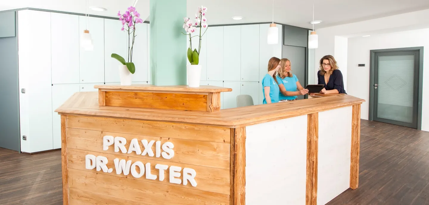 Empfang der Arztpraxis Dr. Wolter